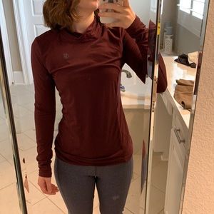 Maroon XS Ariat Tek long sleeve shirt